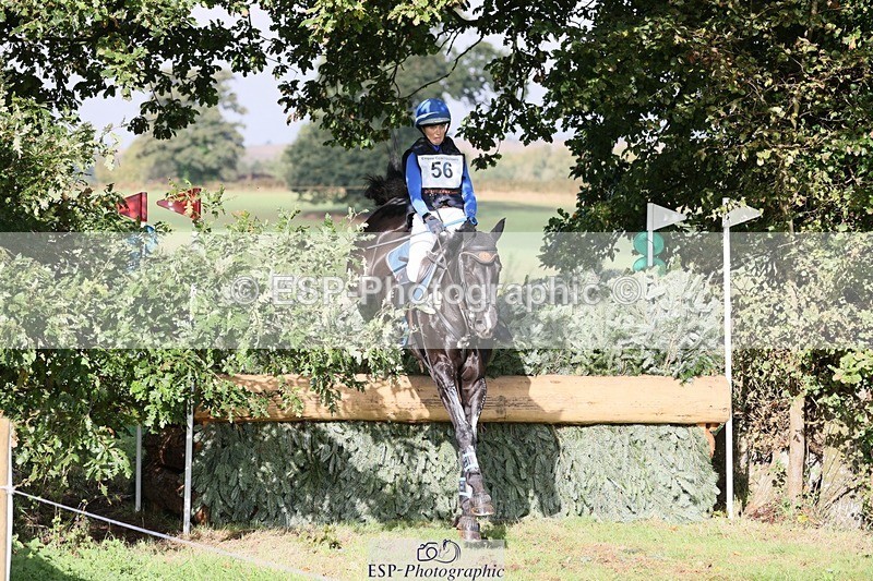 231020-110017-06699 - 056-WILLOW.BDA-Lisa.Maynard-XC