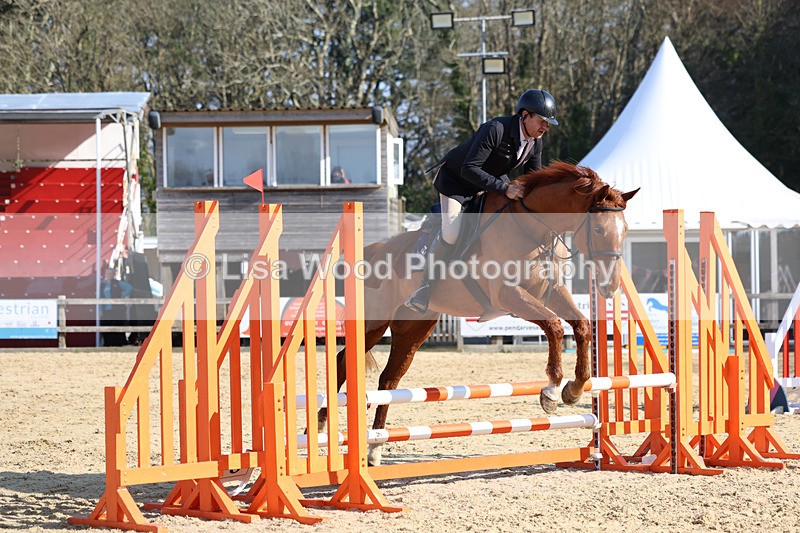 3E7A5956 - Class 2: Senior 70cm