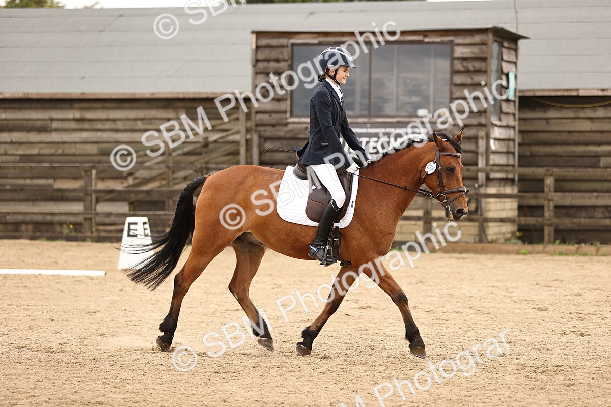 SBM_000895 - Class 7 - Novice 37