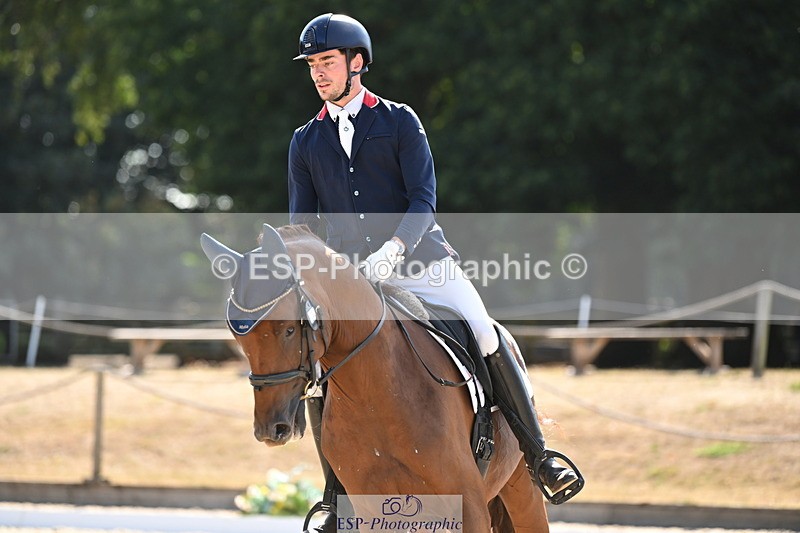 250808A-164008-02134 - 153-Angus.Corrie-DeaneVeyron.II