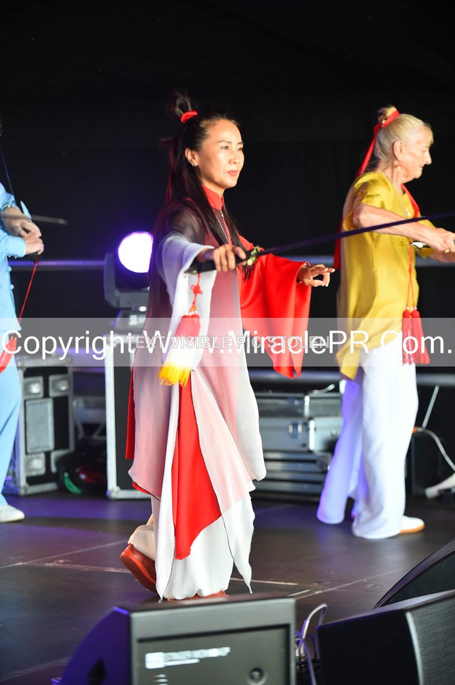 SH4_1525 - Tai Chi with Lisa Kay.