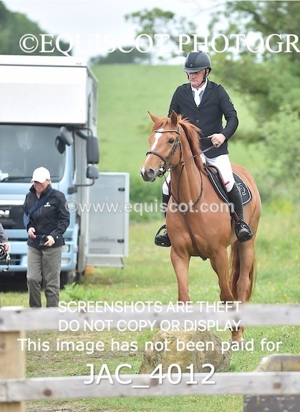 JAC_4012 - CLASS 4 - SAT -Senior Newcomers/ 1.10m Open