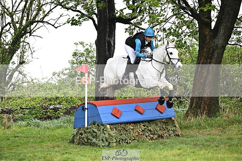 250418-144545-05666 - 221-Lauren.Greaves-EMERALD.LAD.II