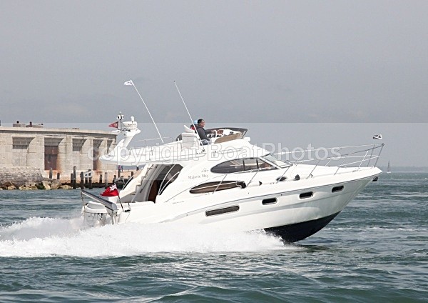 090525 MAJORIE MAY IMG_3704 - Flybridge Cruisers