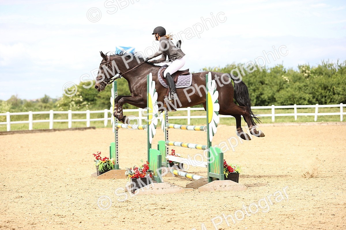 SBM_007832 - Class 19 - Senior Newcomers - 1.10m