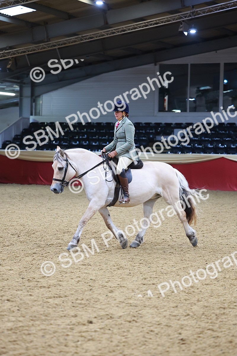 SBM_05365 - Class 11R - Ridden Veteran