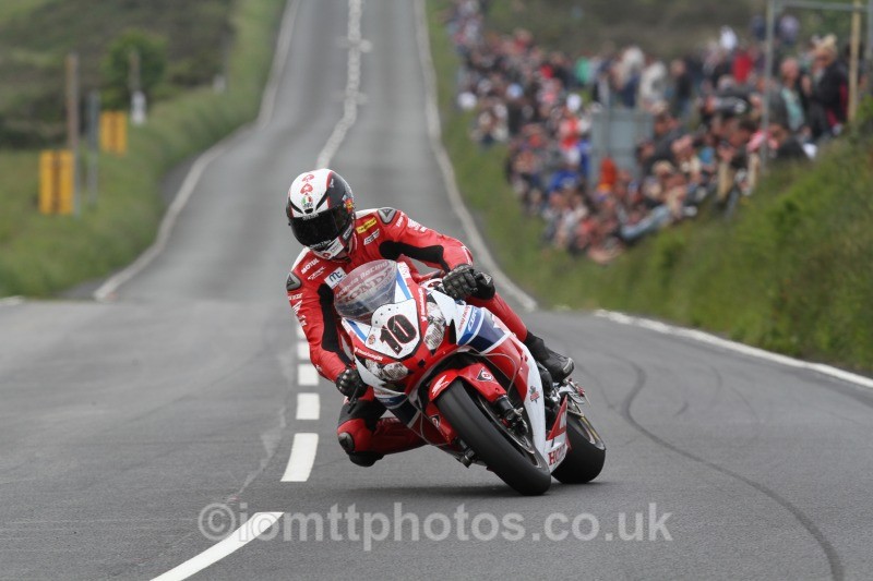 Conor Cummins Honda / Honda Racing - Pokerstars Senior TT