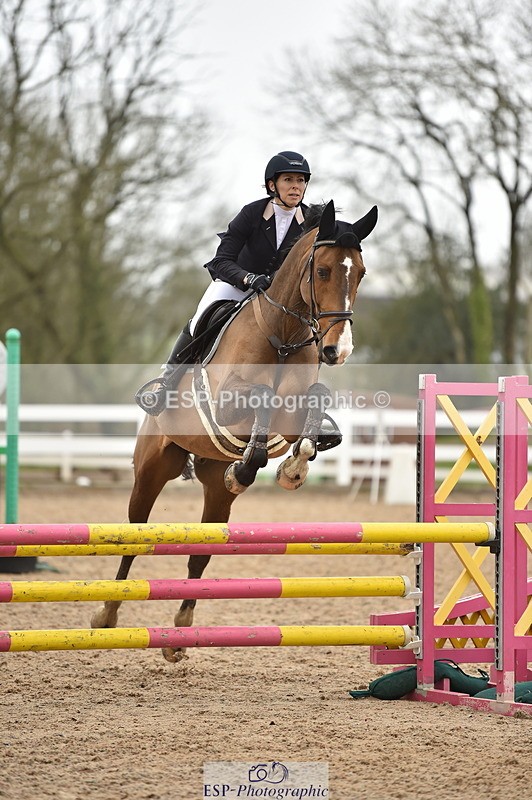 240405A-110858-00682 - Cls 8 British Novice and 90cm Open