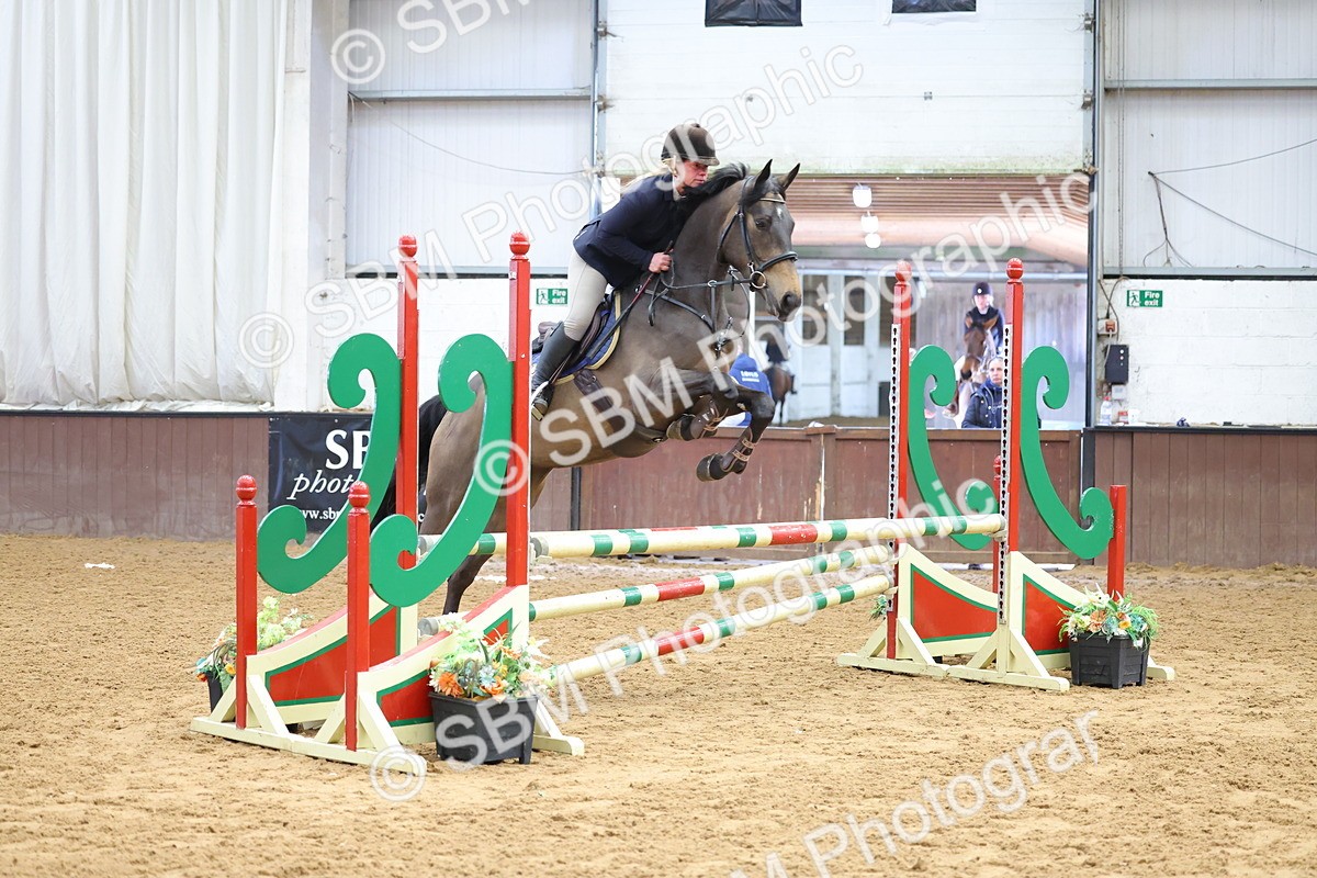 SBM_009688 - Class 20 - Senior British Novice/ 90cm Open - First Round (0.90m)