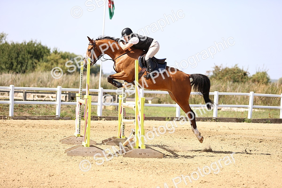 SBM_006895 - Class 13 - Senior Newcomers - 1.10m
