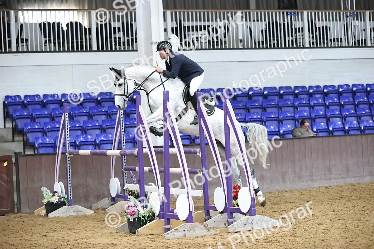 SBM_003916 - Class 12 - Senior Foxhunter 1.20m