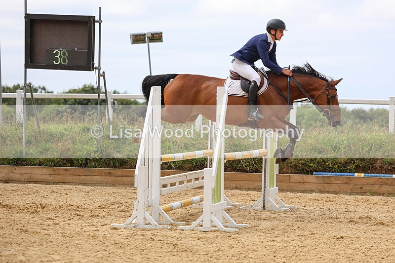 3E7A1372 - Class 11: Senior Discovery/1m open