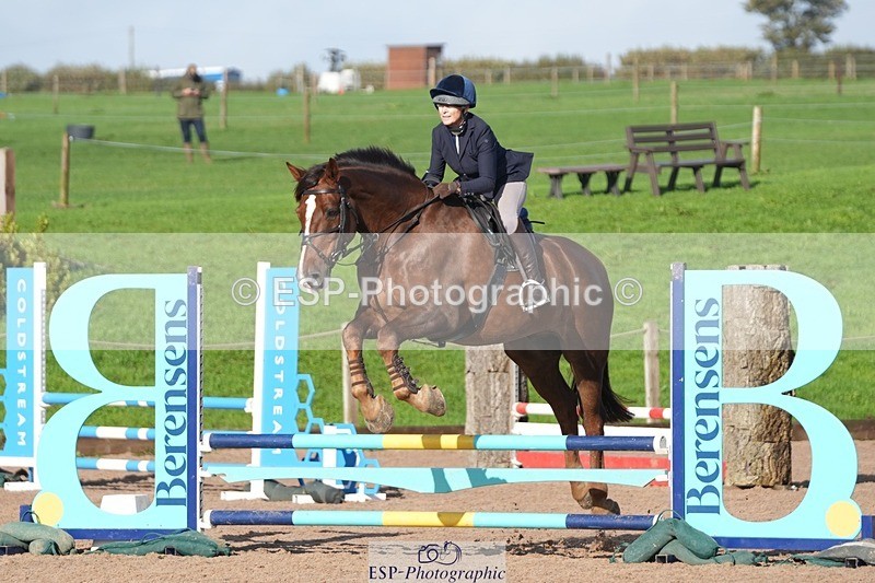 250920-163317-01936 - Cls 23 UnAffiliated 80cm Derby