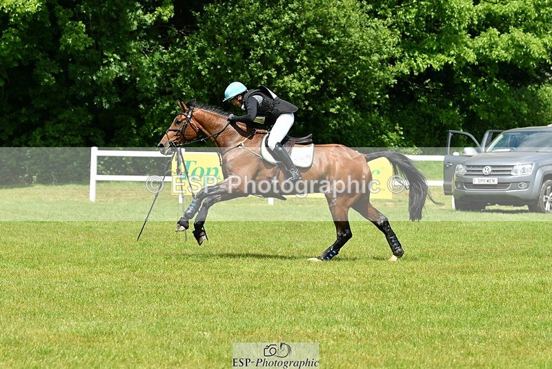 230528-132805-17218 - 451-COOLEY_SNAPCHAT-Selina_Milnes-XC