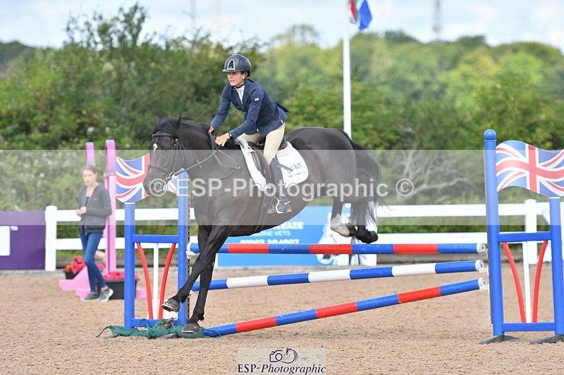 240727A-100430-03285 - Cls 20 Snr British Novice and 90cm Open