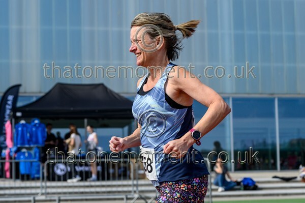 Age25SAT-915657 - Track Female Set One