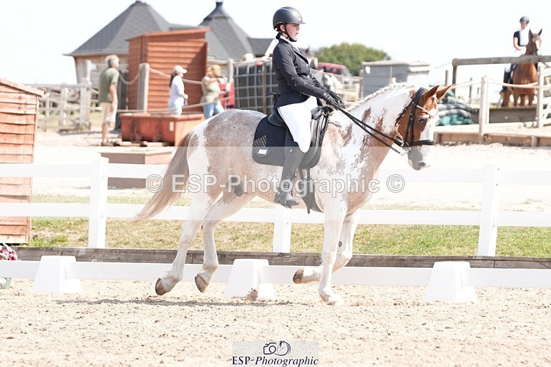 250817-123411-09122 - 161-Isabel.LawsonIn.the.pink