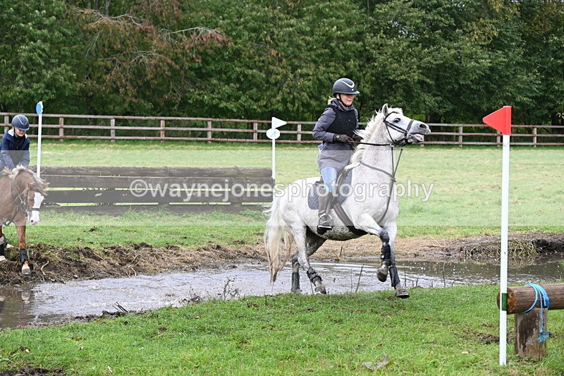 WJ6_5497 - Time at Photographer 12:31 to 12:40