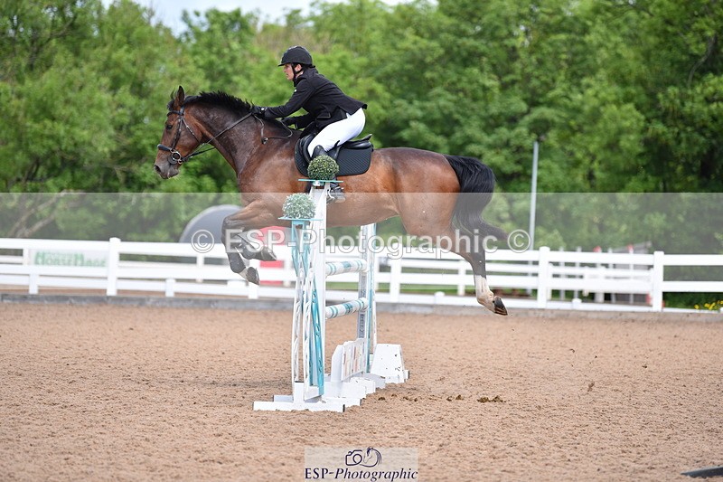 230531A-122246-00276 - Cls 4 Newcomers & 1.10m Open