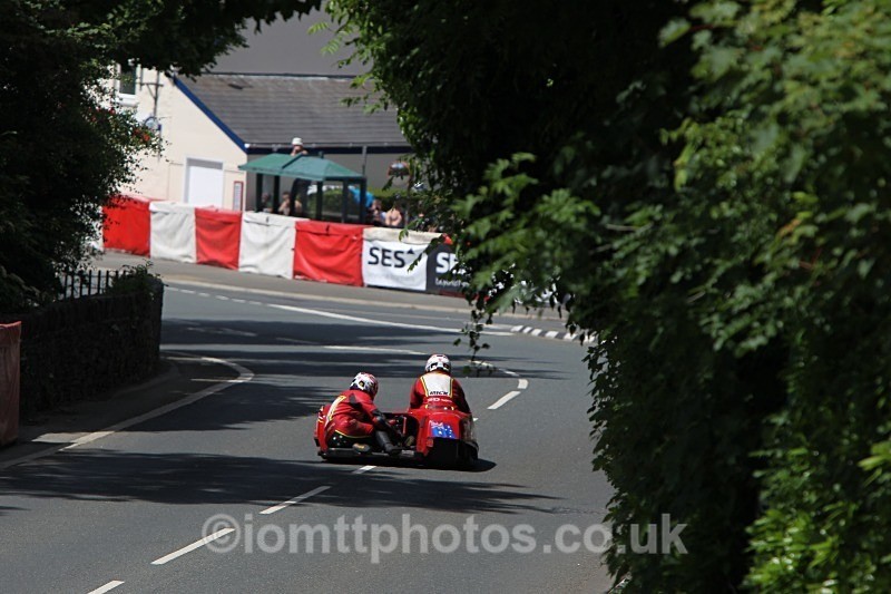  - Sidecar Race B