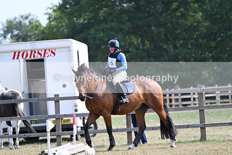 WJ7_2568 - XC Time 12:17 to 12:22