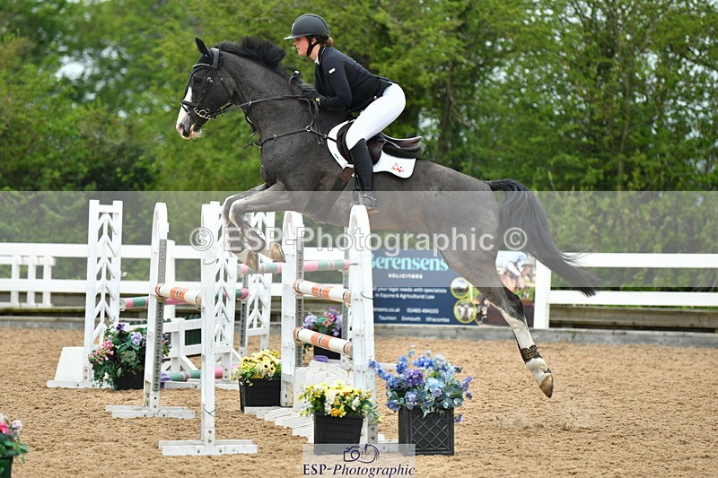 230504A-142009-02008 - Cls 5 1.05m Amateur Quali