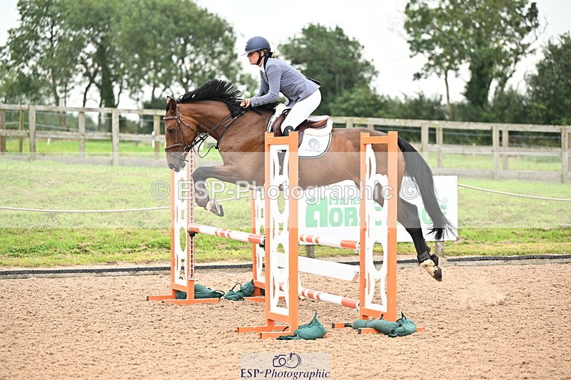 240828A-102912-00102 - Cls 1 Snr British Novice and 90cm Open