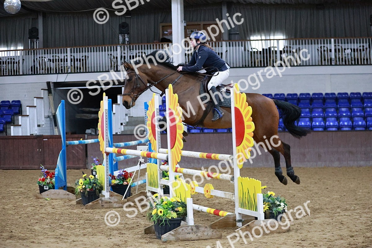 SBM_001074 - Class 4 - Senior Newcomers - 1.10m