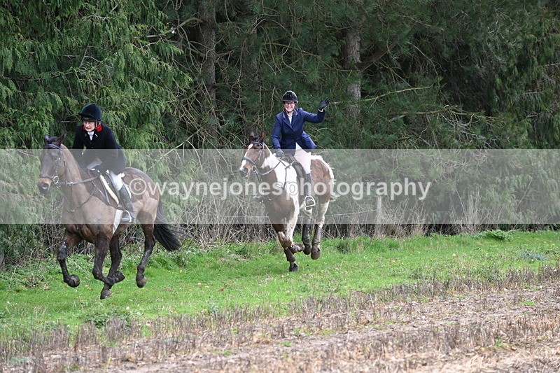 WJ6_9581 - Line Four