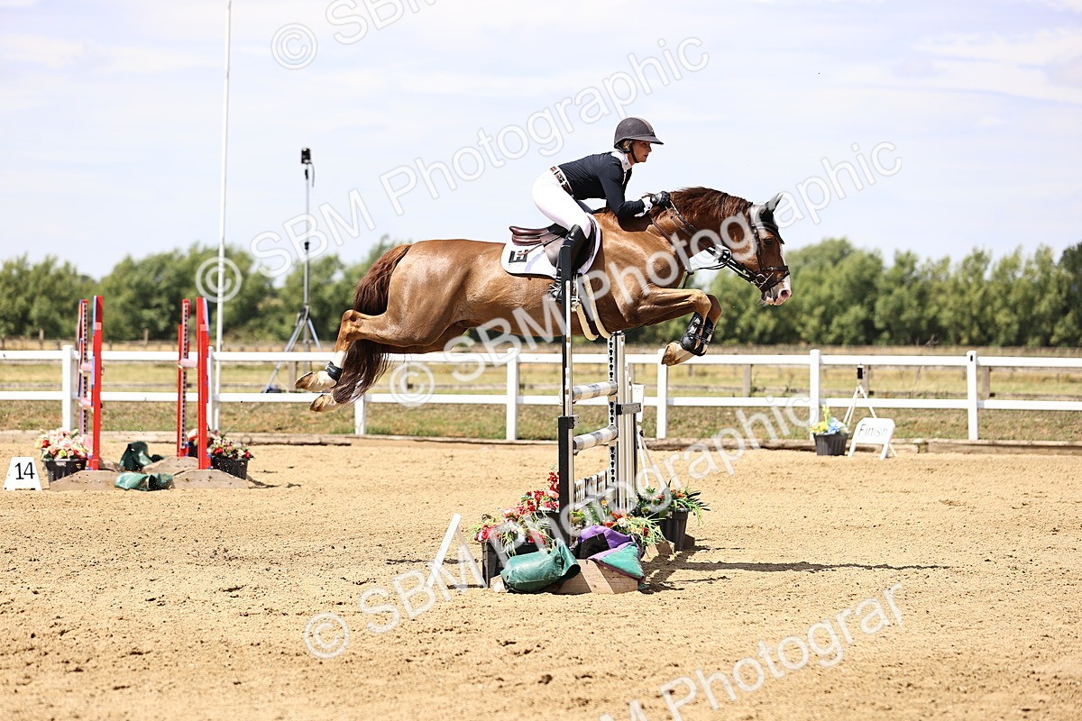 SBM_010279 - Class 9 - Senior Foxhunter - 1.20m Open