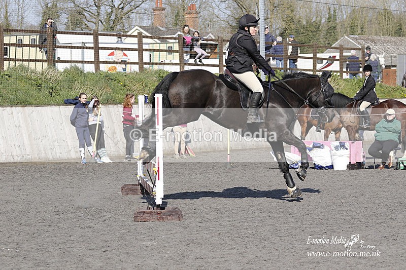 _EST0417 - Bourne Valley Riding Club Winter Showjumping 27/03/22