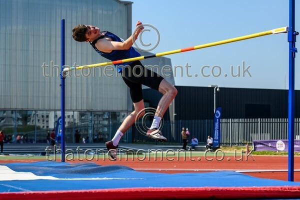 Age25SAT-917150 - Field Male