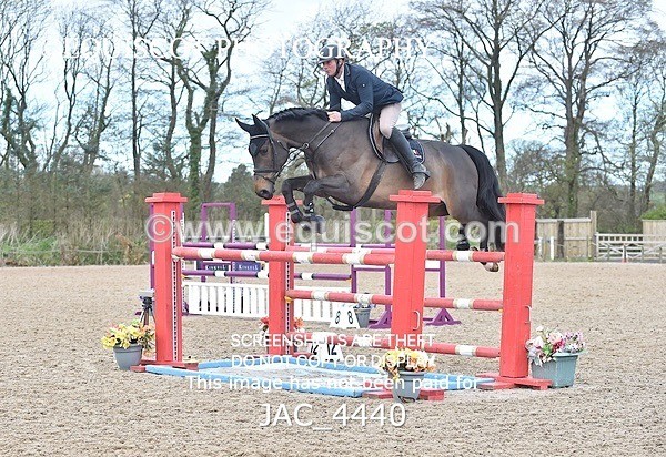 JAC_4440 - CLASS 10 SAT Senior Foxhunter/ 1.20m Open