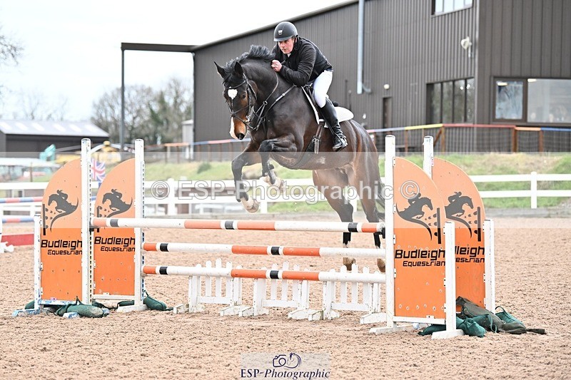 250112-105911-01019 - Cls 18 Discovery and 1m Open