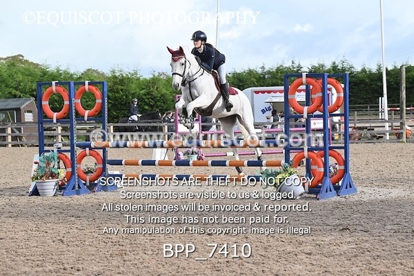 BPP_7410 - CLASS 3 Senior BritiNovice/ 90cm Open