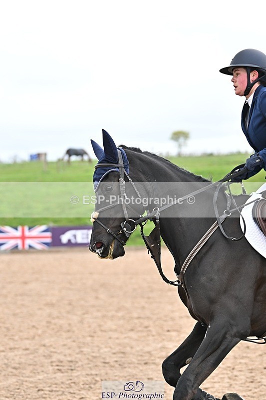 250414-111817-00438 - 90cm Round 1