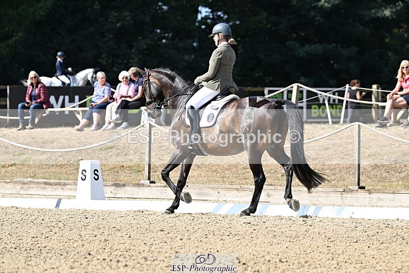 250810A-103107-05205 - 089-Amy.SchiesslActive.Sophocles