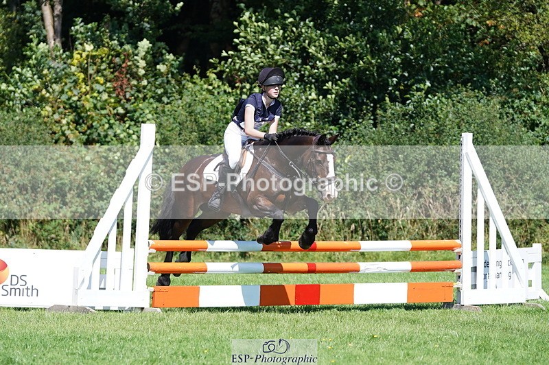 240811A-120800-02810 - 122-