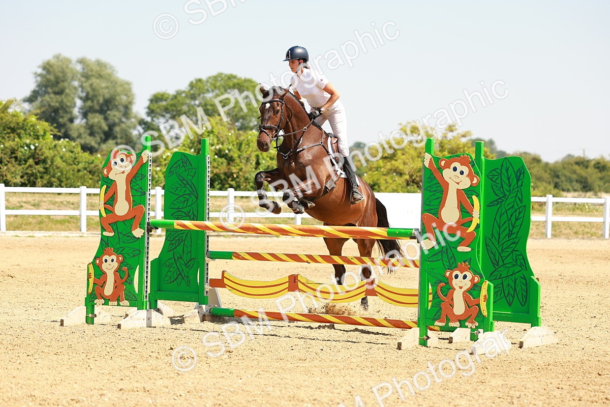SBM_001506 - Class 4 - Senior Newcomers - 1.10m