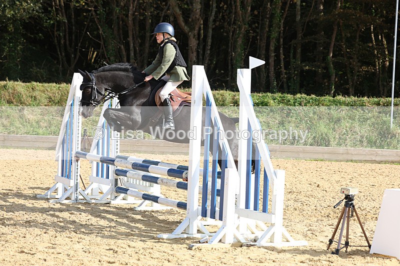 3E7A8037 - Class 4: 70cm open