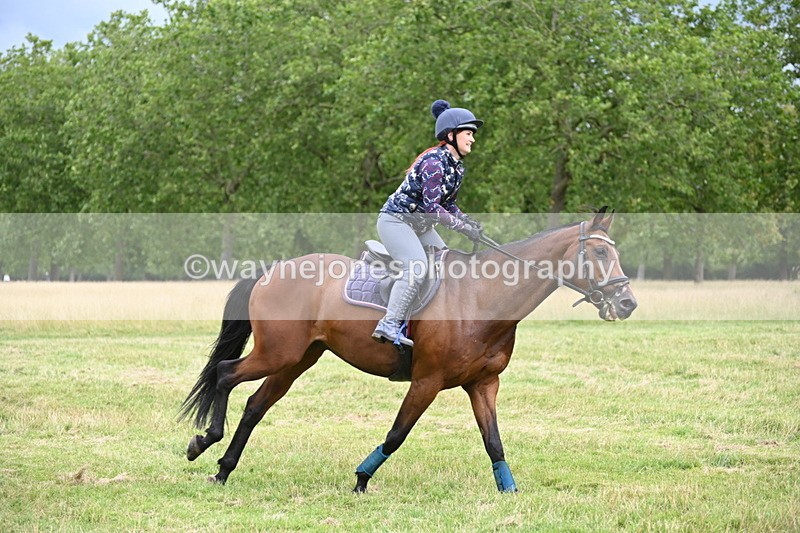 WJ6_2910 - Time at Jump 11:06 to 11:40
