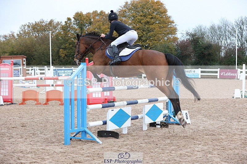 231112A-124741-04190 - Cls 19 Snr 1.05m Open