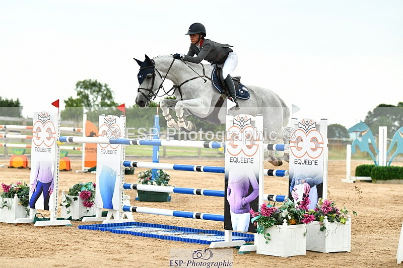 230720A-160815-04193 - Cls 9, 2 Star Big 1.40m Start to break