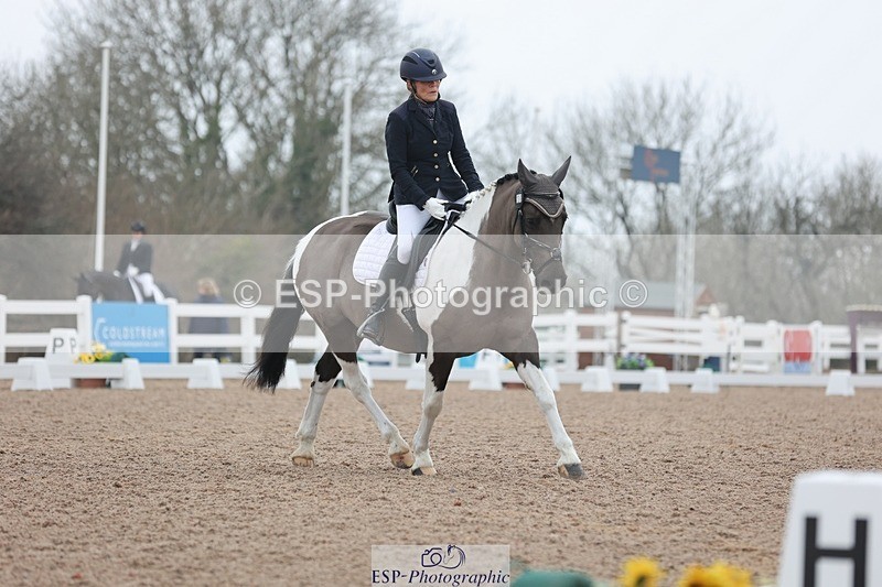 250216-101308-04846 - 138-Lisa.Counsell-Paris.Party.Girl