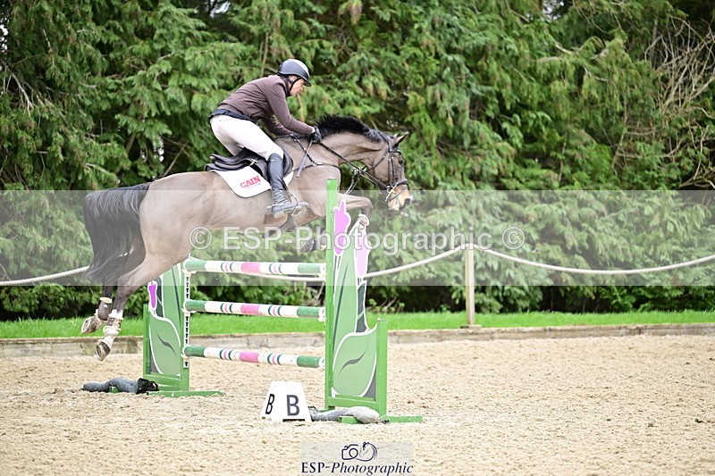 260214A-165010-01533 - 6 Foxhunter and 1m 20 Open