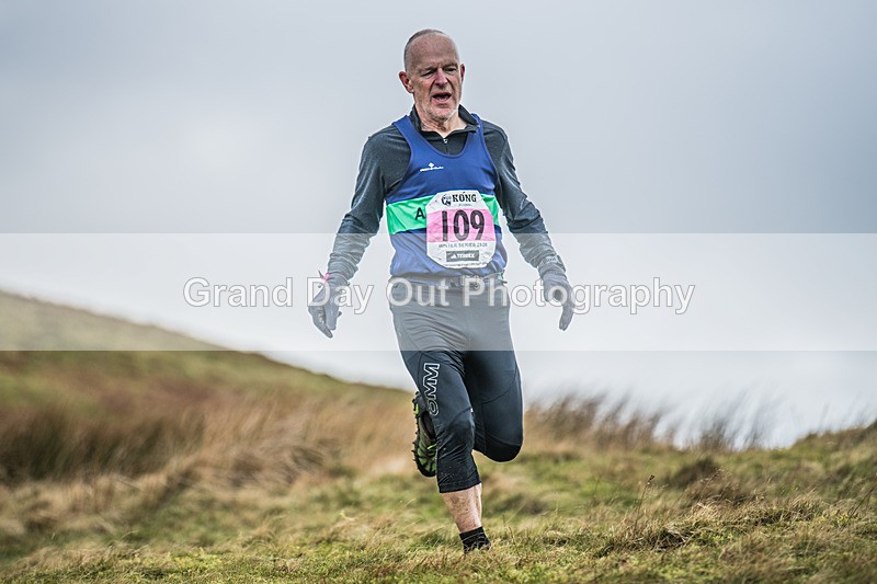 BOS-712 - Kong Running B.O.S. (Barrow, Outerside, Stile End) Fell Race Saturday 24th January 2026
