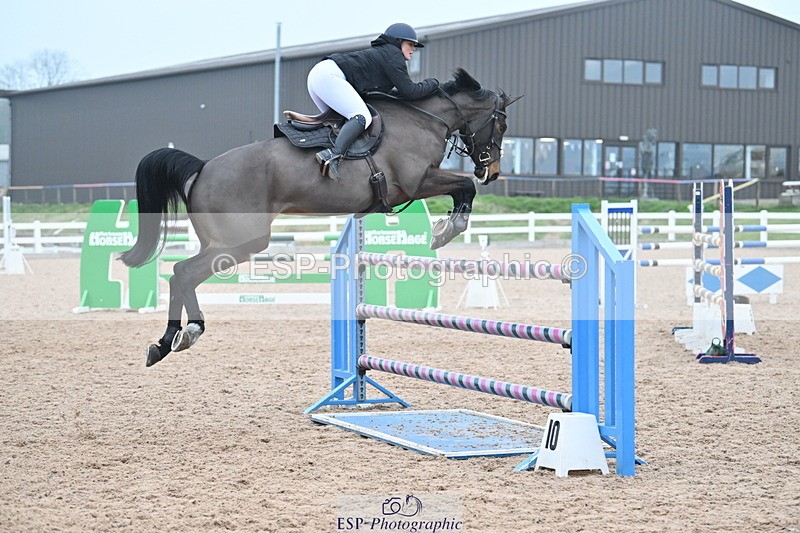 240113A-142142-02325 - Cls 13 Foxhunter and 1.20m Open