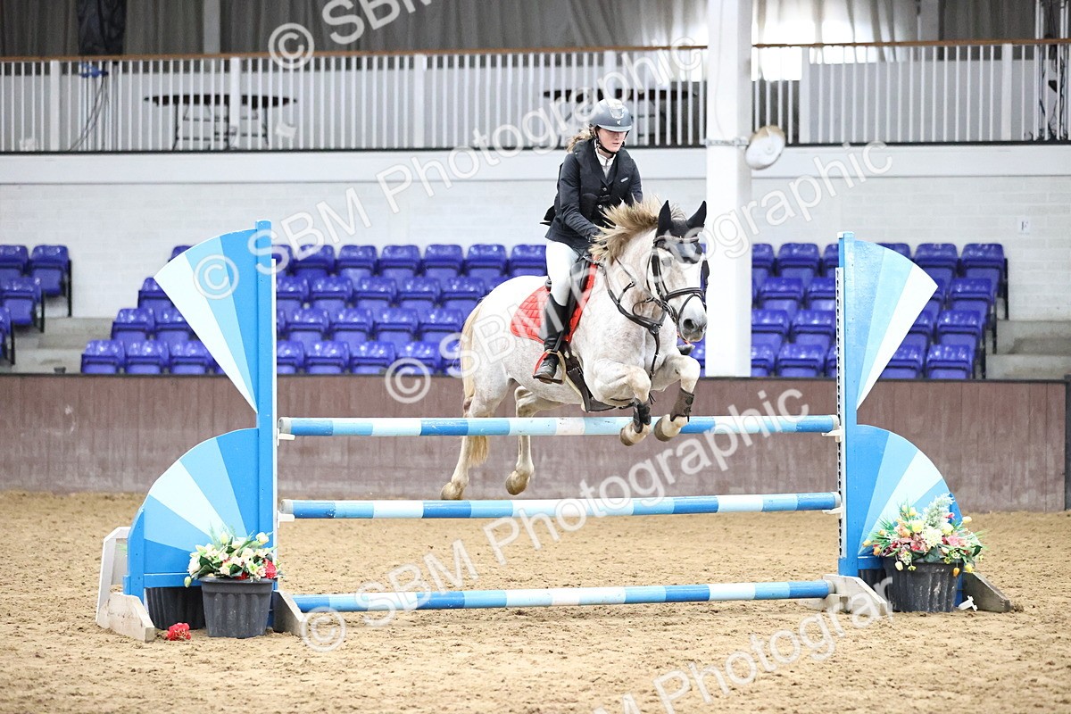 SBM_001109 - Class 5 - Blue Chip Pony Newcomers 1.00m Open
