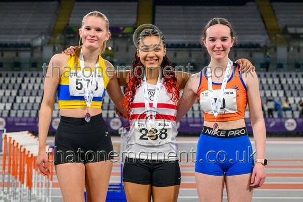 Age26SUN-811796 - Medals