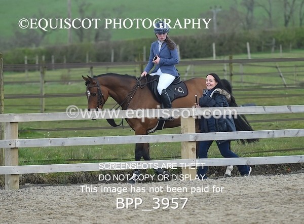 BPP_3957 - CLASS 4 Senior Newcomers/ 1.10m Open